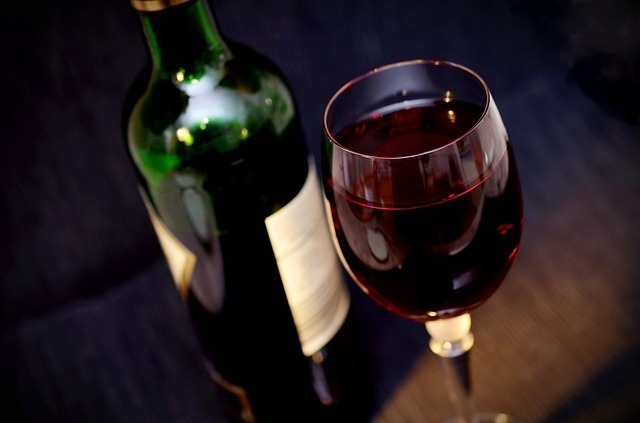 ブルゴーニュ赤ワインおすすめ10選｜有名生産者の格付けワインを紹介