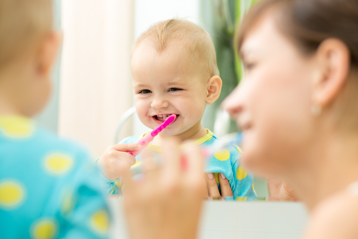 赤ちゃん用歯ブラシおすすめ9選 歯ブラシデビューに シリコンの商品も マイナビおすすめナビ