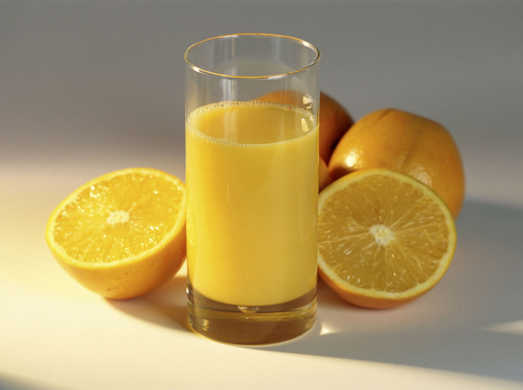 500mlのオレンジジュースおすすめ5選｜ストレートタイプやつぶつぶタイプ【スカッシュも】