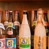 初心者におすすめの泡盛19選【沖縄土産で人気】飲みやすいリキュールタイプも！