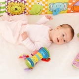 生後6カ月の赤ちゃんにおすすめのおもちゃ13選｜寝返りの促しや手先を動かす練習を