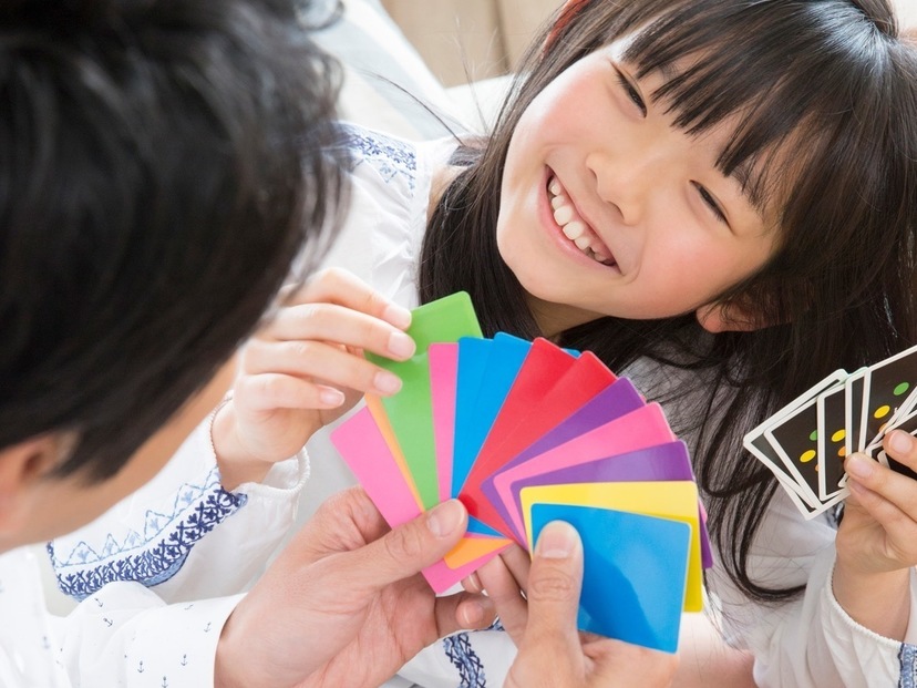 【2024年】カードゲームおすすめ51選｜子供から大人まで盛り上がる！昔流行ったものも